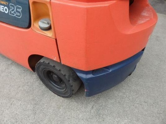 ขายรถโฟล์คลิฟท์ TOYOTA รุ่น 02-7FGK25 ใช้งานเพียง 111 ชม. สภาพเหมือนใหม่ ราคา 195,000 บาท นำเข้าจากประเทศญี่ปุ่น 100\% ไม่เคยใช้งานในประเทศไทย