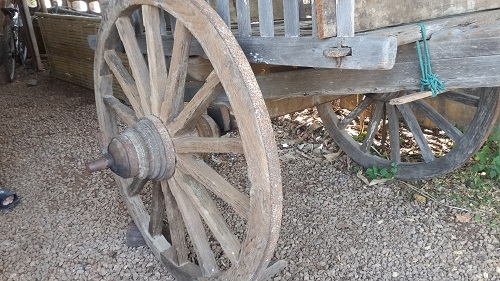 ขายเกวียนล้านนาของภาคเหนือแท้100\% สภาพดี...สวยมาก