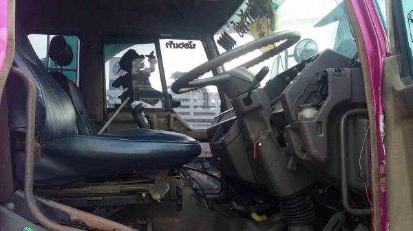 ขาย ไอ้หลง ดั้มพ์ 2 เพลา FN527 MA เครื่อง 6 D16