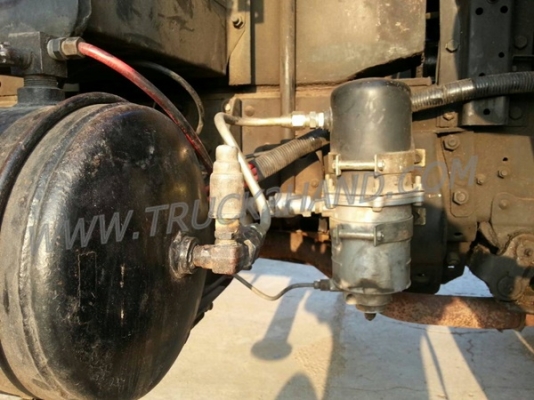 รถบรรทุก  6 ล้อติดเครน  MITSUBISHI   รุ่น FK455J  เครนขนาด 5 ตัน