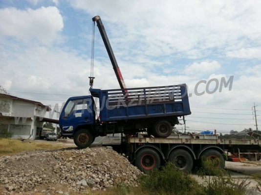 รถบรรทุก  6 ล้อติดเครน  MITSUBISHI   รุ่น FK455J  เครนขนาด 5 ตัน