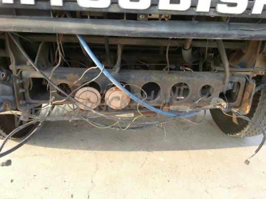 รถบรรทุก  6 ล้อติดเครน  MITSUBISHI   รุ่น FK455J  เครนขนาด 5 ตัน