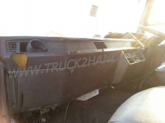 รถบรรทุก  6 ล้อติดเครน  MITSUBISHI   รุ่น FK455J  เครนขนาด 5 ตัน