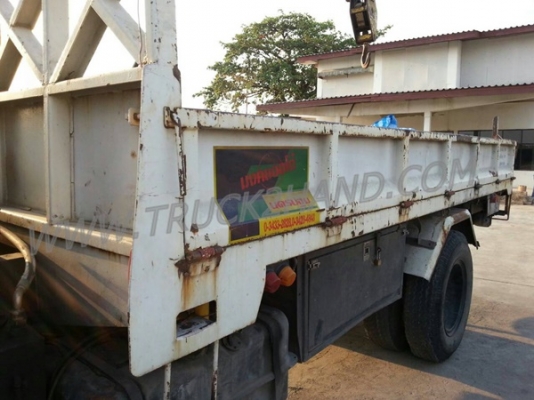 รถบรรทุก  6 ล้อติดเครน  MITSUBISHI   รุ่น FK455J  เครนขนาด 5 ตัน