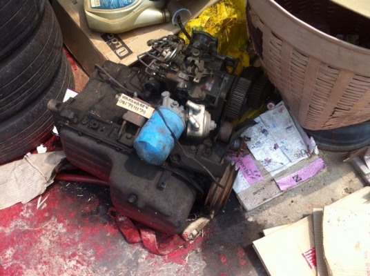 ขายเสื้อเครื่องLD20turbo