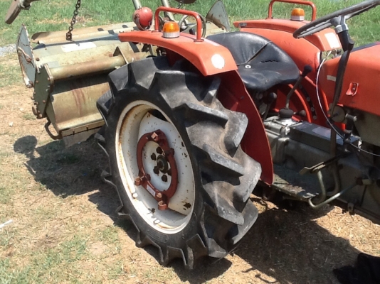 รถไถพรวนyanmar ym2000 สภาพดีพร้อมใช้ เก่าญี่ปุ่นครับ