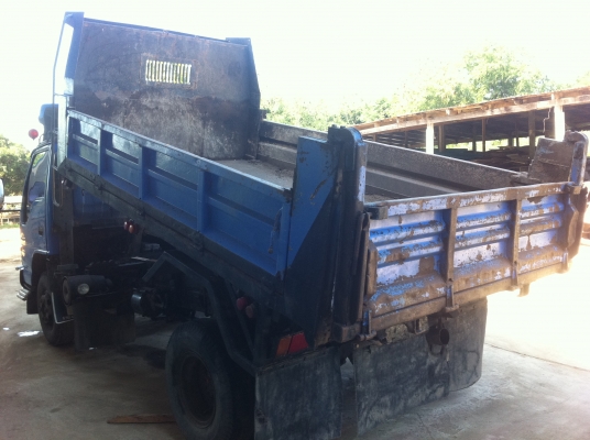 ISUZU NPR 66LX5-S ดั้มสามมิตร เครื่อง 4HF1-120 แรงม้า ช่วงล่าง F เครื่องดี แอร์เย็น ยางดี 6 เส้น