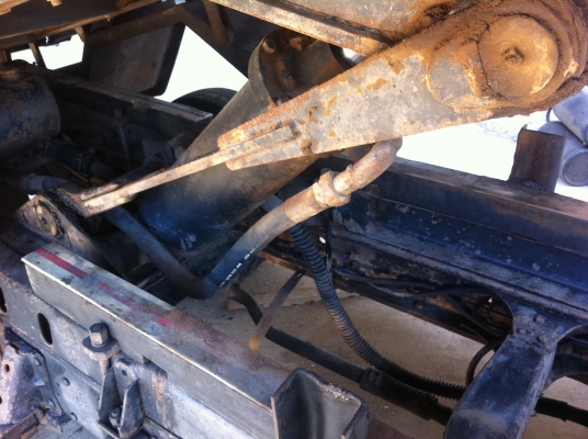 ISUZU NPR 66LX5-S ดั้มสามมิตร เครื่อง 4HF1-120 แรงม้า ช่วงล่าง F เครื่องดี แอร์เย็น ยางดี 6 เส้น