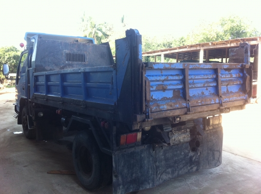 ISUZU NPR 66LX5-S ดั้มสามมิตร เครื่อง 4HF1-120 แรงม้า ช่วงล่าง F เครื่องดี แอร์เย็น ยางดี 6 เส้น