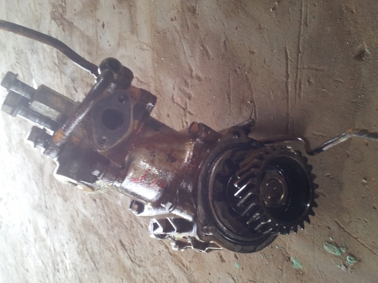 ขายปั๊มลม hino v8 f17e ขายปั๊มลม hino v8 f17e