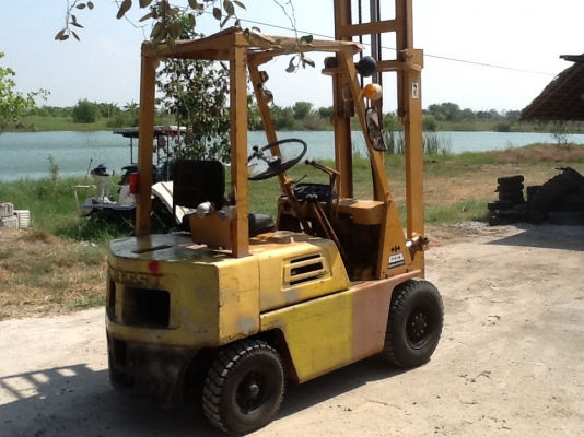 รถยกkomutsu 1.5ตันสภาพดีพร้อมใช้ นำเข้าจากญี่ปุ่น รถยกkomutsu 1.5ตันสภาพดีพร้อมใช้ นำเข้าจากญี่ปุ่น