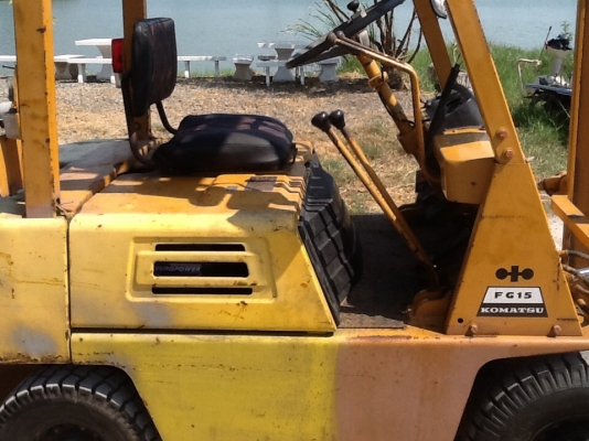 รถยกkomutsu 1.5ตันสภาพดีพร้อมใช้ นำเข้าจากญี่ปุ่น รถยกkomutsu 1.5ตันสภาพดีพร้อมใช้ นำเข้าจากญี่ปุ่น