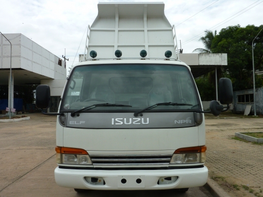 ขายรถสภาพสวยพร้อมใช้งาน ISUZU NPR การ์ตูน ดั้มพ์ 6 ล้อ เครื่อง 155 HP 4 สูบ ขายรถสภาพสวยพร้อมใช้งาน ISUZU NPR การ์ตูน ดั้มพ์ 6 ล้อ เครื่อง 155 HP 4 สูบ