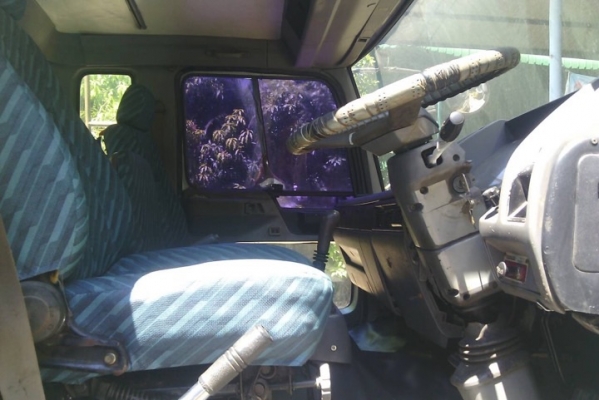 รถฮีโน่ 10 ล้อดั้ม FM3M  240 แรงม้า. ปี 39   สนใจติดต่อ 081 - 6079515