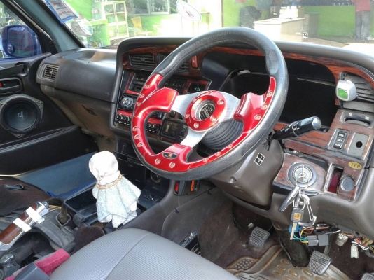 ตู้คาสตรอมปี2000เครื่อง1Jz lpgแม็กยางใหม่