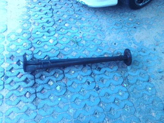 ขายเพลาข้างisuzu frr