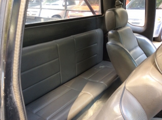 ขายรถกระบะมิตซู แอโร่บอดี้แคป ปี94 เครื่องเดิม 4D56 เกียร์ธรรมดา เพาเวอร์ ภายในเบาะหนังไม่มีขาด วิทยุCD ตัวถังเดิม สีต้องทำ แม็กไลเนอร์พร้อม คอกเหล็กพร้อม คัสซีสวยไม่มีผุ ล้อแม็ก15" เครื่องดี เกียร์ดีไม่มีหลุด เฟืองท้ายไม่หอน รถขับได้เลย ภาษีขาดต่อ1ป