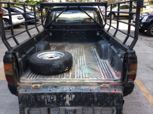 ขายรถกระบะมิตซู แอโร่บอดี้แคป ปี94 เครื่องเดิม 4D56 เกียร์ธรรมดา เพาเวอร์ ภายในเบาะหนังไม่มีขาด วิทยุCD ตัวถังเดิม สีต้องทำ แม็กไลเนอร์พร้อม คอกเหล็กพร้อม คัสซีสวยไม่มีผุ ล้อแม็ก15" เครื่องดี เกียร์ดีไม่มีหลุด เฟืองท้ายไม่หอน รถขับได้เลย ภาษีขาดต่อ1ป