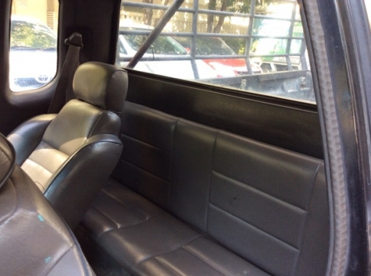 ขายรถกระบะมิตซู แอโร่บอดี้แคป ปี94 เครื่องเดิม 4D56 เกียร์ธรรมดา เพาเวอร์ ภายในเบาะหนังไม่มีขาด วิทยุCD ตัวถังเดิม สีต้องทำ แม็กไลเนอร์พร้อม คอกเหล็กพร้อม คัสซีสวยไม่มีผุ ล้อแม็ก15" เครื่องดี เกียร์ดีไม่มีหลุด เฟืองท้ายไม่หอน รถขับได้เลย ภาษีขาดต่อ1ป