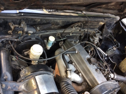 ขายรถกระบะมิตซู แอโร่บอดี้แคป ปี94 เครื่องเดิม 4D56 เกียร์ธรรมดา เพาเวอร์ ภายในเบาะหนังไม่มีขาด วิทยุCD ตัวถังเดิม สีต้องทำ แม็กไลเนอร์พร้อม คอกเหล็กพร้อม คัสซีสวยไม่มีผุ ล้อแม็ก15" เครื่องดี เกียร์ดีไม่มีหลุด เฟืองท้ายไม่หอน รถขับได้เลย ภาษีขาดต่อ1ป