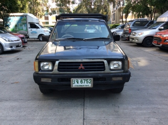 ขายรถกระบะมิตซู แอโร่บอดี้แคป ปี94 เครื่องเดิม 4D56 เกียร์ธรรมดา เพาเวอร์ ภายในเบาะหนังไม่มีขาด วิทยุCD ตัวถังเดิม สีต้องทำ แม็กไลเนอร์พร้อม คอกเหล็กพร้อม คัสซีสวยไม่มีผุ ล้อแม็ก15" เครื่องดี เกียร์ดีไม่มีหลุด เฟืองท้ายไม่หอน รถขับได้เลย ภาษีขาดต่อ1ป