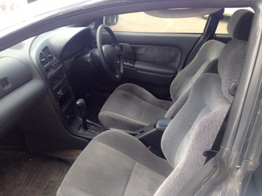 ขายรถทรงสปอร์ต Mazda 323 รถบ้านใช้เอง