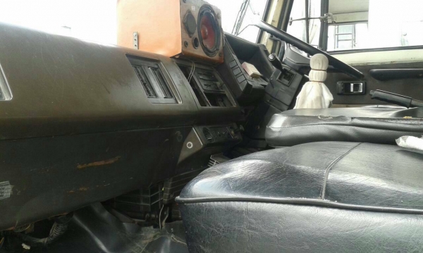 ขายด่วนรถ6ล้อร็อกกี่FSR11Hเครือง165แรงยาง900ยาว5,20ม