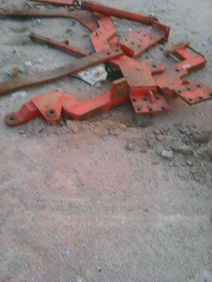 ขายชุดดันหน้ารถไถ ใหญ่ แปลงใส่ได้หลายรุ่น ขายชุดดันหน้ารถไถ ใหญ่ แปลงใส่ได้หลายรุ่น