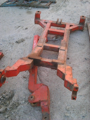 ขายชุดดันหน้ารถไถ ใหญ่ แปลงใส่ได้หลายรุ่น ขายชุดดันหน้ารถไถ ใหญ่ แปลงใส่ได้หลายรุ่น