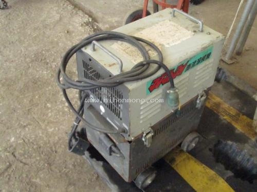 เครื่องเชื่อมสนาม    BW-160Z   รหัสสินค้า : 80802322 หรือเพิ่มเติมไดที่ www.nihonmono.com
