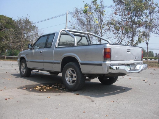 Mazda Fighter extra cab 1997