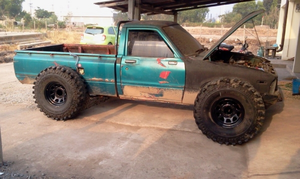 ขายrn 35 ม้า 4 ขอ เบนซิล lpg ทะเบียนเต็ม 56 ยางมัด 30