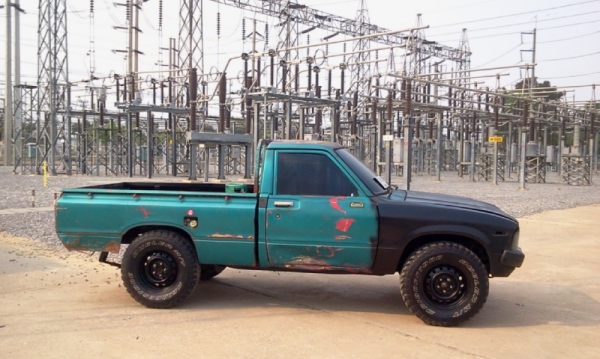 ขายrn 35 ม้า 4 ขอ เบนซิล lpg ทะเบียนเต็ม 56 ยางมัด 30