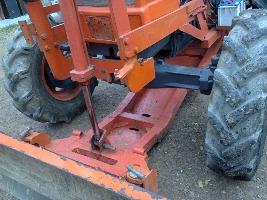 ขายรถไถ คูโบค้า รุ่น M8030 สภาพดีพร้อมใช้งาน  เครื่องไม่เยิ้ม