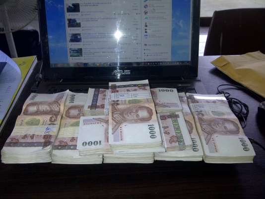 บริการหกล้อ ขนย้าย สินค้าต่างๆ ราคา เบา เบา 062-9867552 วรวุฒิ กาฬสิน บริการหกล้อ ขนย้าย สินค้าต่างๆ ราคา เบา เบา 062-9867552 วรวุฒิ กาฬสิน