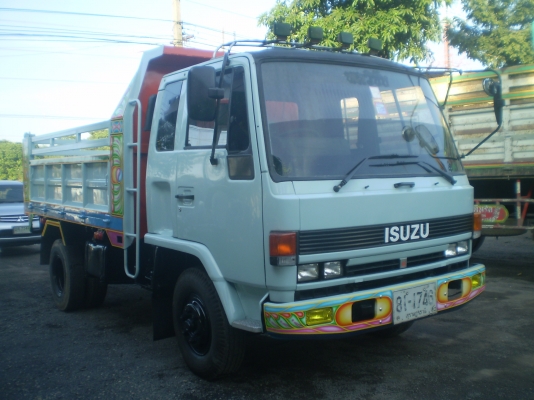 ขายอีซูซุ6ล้อดั้ม 175แรงม้า