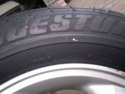 ขายล้อแม็กHONDA ACCORD(โฉมงูเห่า)15" พร้อมยาง195/65/R15 มีวงเดียวครับ