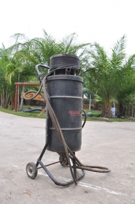 ขาย เครื่องพ่นทราย นอกสถานที่ อุปกรณ์ครบ นำเข้าญี่ปุ่น สภาพสวยเดิม 15,000บาท!!!