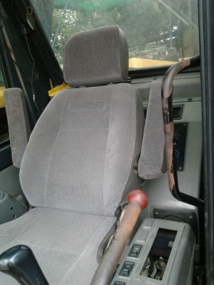 ขายด่วน!!!  KOMATSU PC 200-6 สภาพเหมือนใหม่ รถสวยมากๆ พร้อมใช้งาน ระบบไฟฟ้าสมบูรณ์ เอกสารใบแจ้งจำหน่าย สนใจ ติดต่อ ญาดา 082-4487788