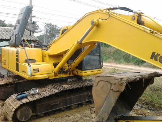 ขายด่วน!!!  KOMATSU PC 200-6 สภาพเหมือนใหม่ รถสวยมากๆ พร้อมใช้งาน ระบบไฟฟ้าสมบูรณ์ เอกสารใบแจ้งจำหน่าย สนใจ ติดต่อ ญาดา 082-4487788