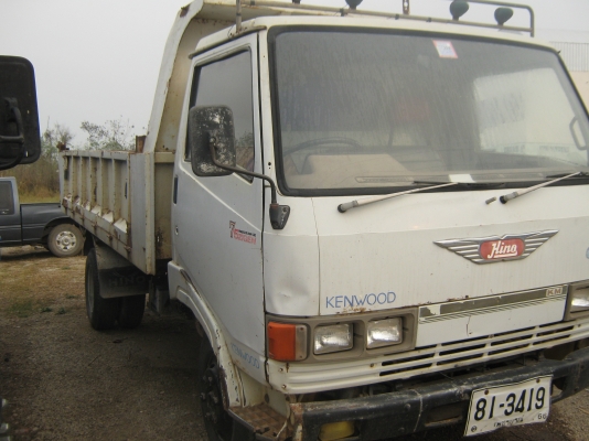 ขายรถ 6 ล้อกลาง HINO KM 777 ขายรถ 6 ล้อกลาง HINO KM 777