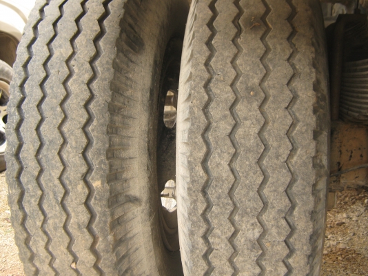 ขายรถ 6 ล้อกลาง HINO KM 777 ขายรถ 6 ล้อกลาง HINO KM 777