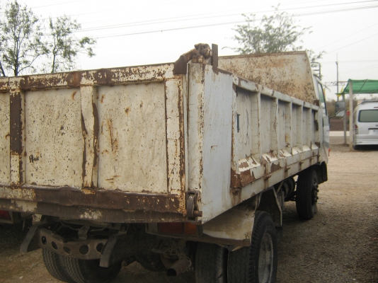 ขายรถ 6 ล้อกลาง HINO KM 777 ขายรถ 6 ล้อกลาง HINO KM 777