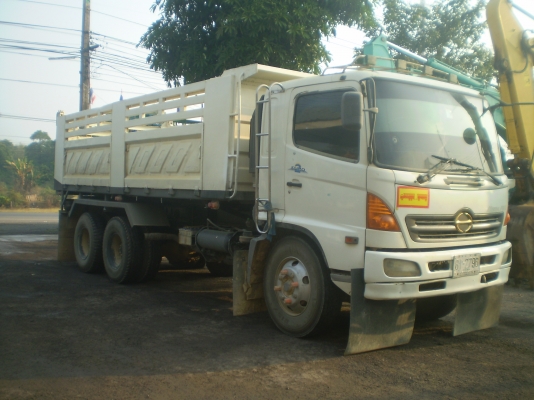 ขายhino mega260แรงม้ากระบะสามมิตรดั้ม รถสวยพร้อมใช้