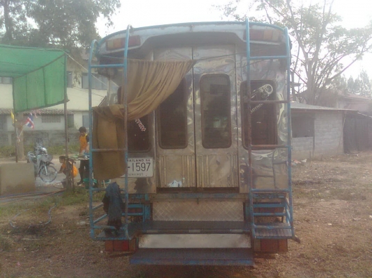 ขายรถบ้าน NKR คุณ ชัุยยะ โทร 0897312515