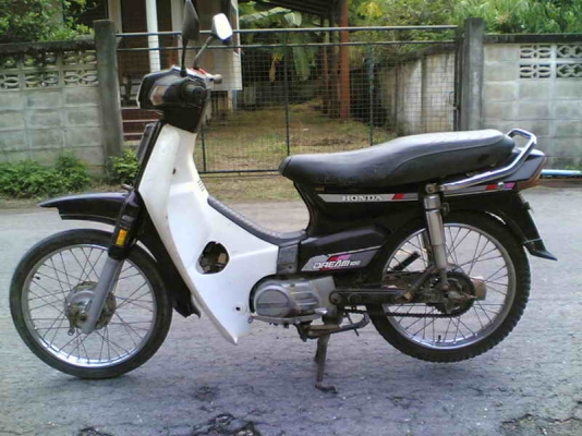 ขายดรีมคุรุสภา(ม่วง)เล่มทะเบียนพร้อมชุดโอนเครื่องดีอะไหร่เดิมขาย 9500 บาท