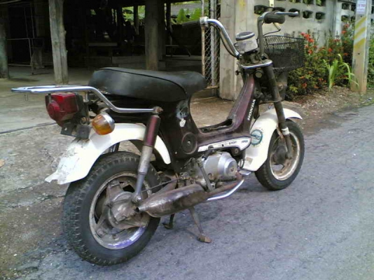 ขายชาลี(ม่วง)เครื่องดีพอใช้อะไหร่เดิมๆ Noเล่มออกใบซื้อขายขาย 9500 บาท