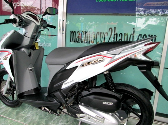 ขาย click125Iรุ่น idling stopดับเครื่องอัตโนมัตเมื่อจอดรถนิ่ง ล้อแมกซ์ +คอมบายเบลก 46000