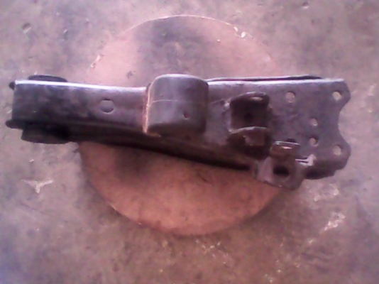 ขายปีกนกหัวจรวดถอดจากรถตัดเหลืออันเดียวครับ