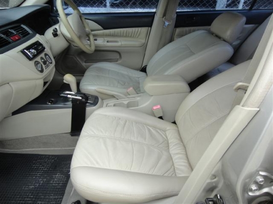 ขาย 2004 Mitsubishi New Lancer GLXi 1.6 AT สีบรอนซ์ทอง เบาะหนัง วิ่งน้อยมาก สภาพดี ราคาถูกจัดแนนซ์ได้เต็ม ขาย 2004 Mitsubishi New Lancer GLXi 1.6 AT สีบรอนซ์ทอง เบาะหนัง วิ่งน้อยมาก สภาพดี ราคาถูกจัดแนนซ์ได้เต็ม